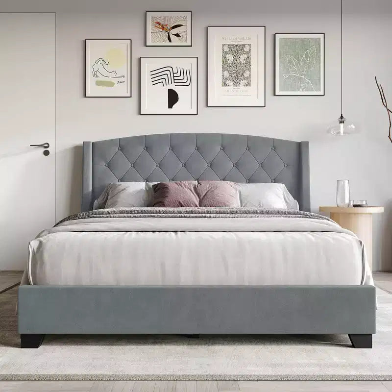 Letto a piattaforma imbottito con alette, in velluto, con cassetti contenitori