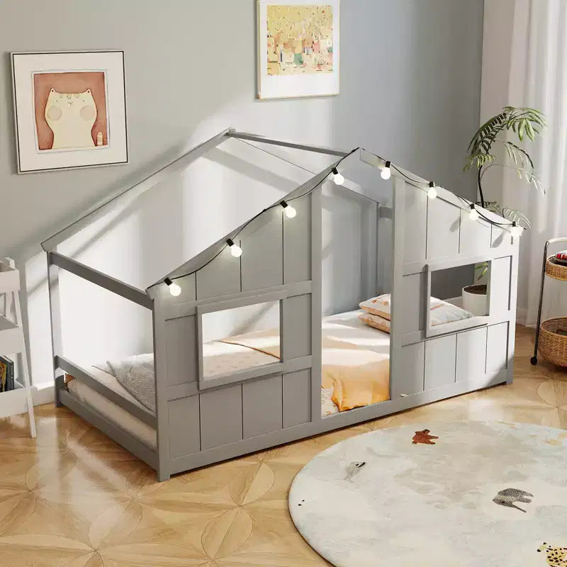 Costway Letto a terra per bambini a forma di casa, in legno massello, con luci LED, senza doghe, Grigio/Naturale/Bianco