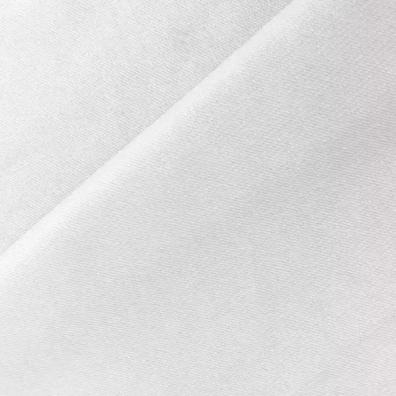 Letto imbottito Wingback con pannelli e testiera ricurva